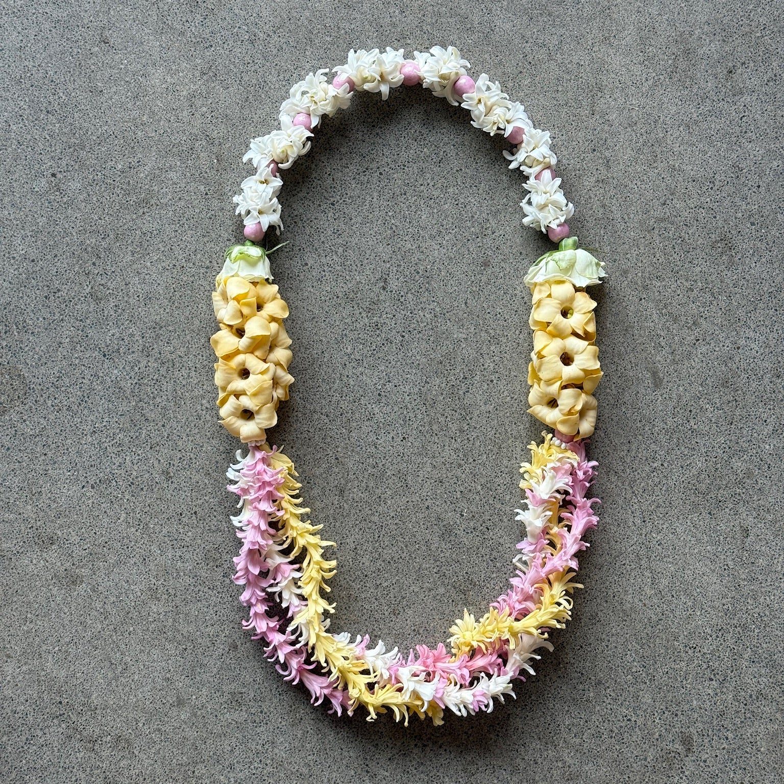Luxe Women's Lei (seasonal)