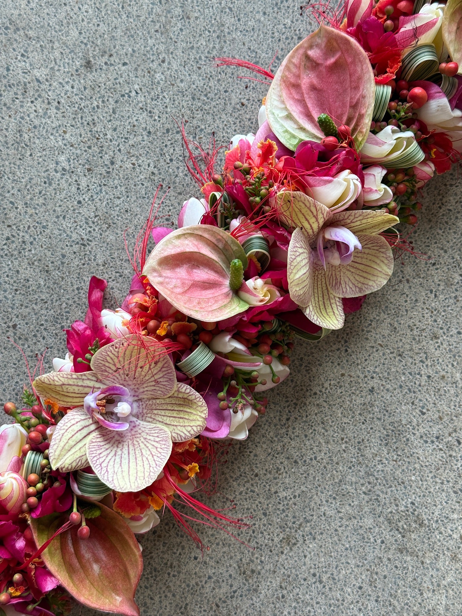 Orchid/Anthurium Lei Po'o (Pink)