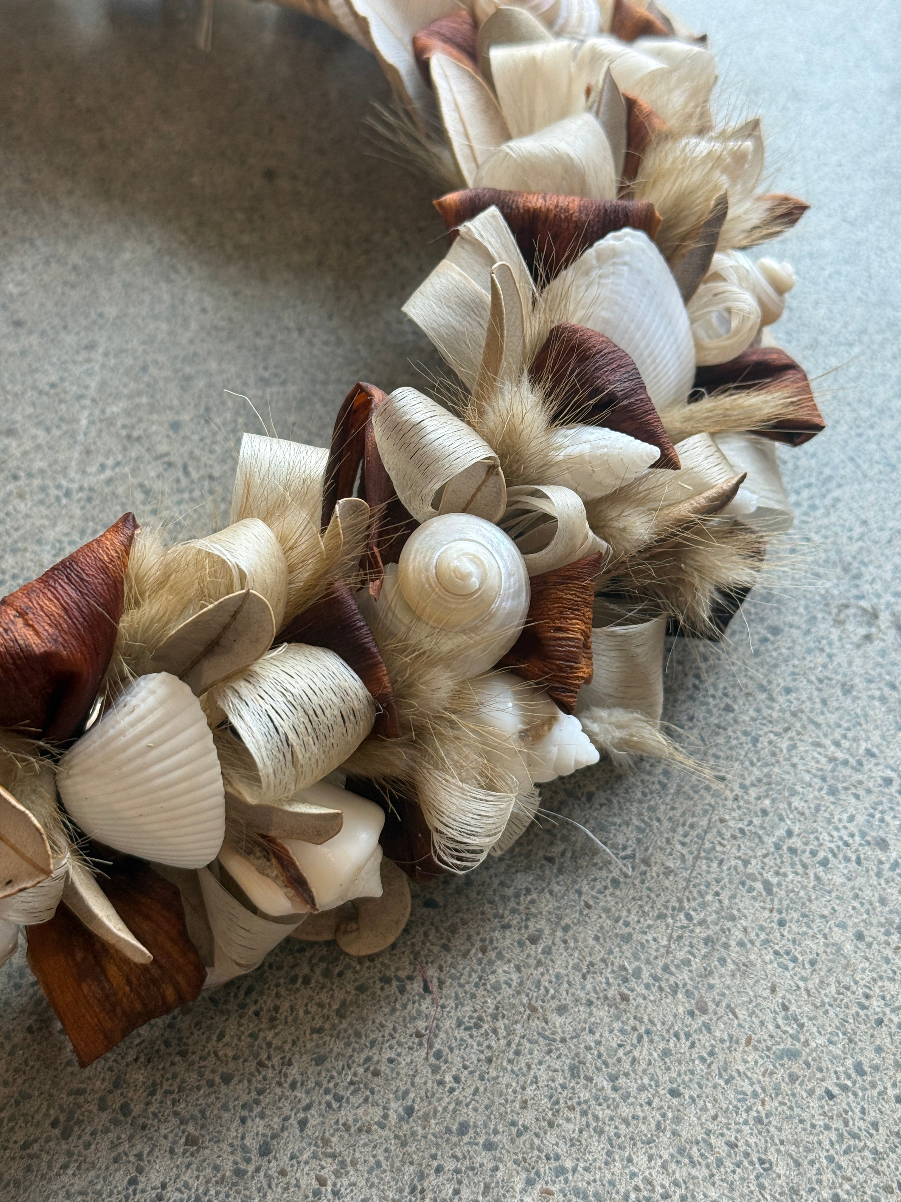 Dried Lei Po'o with Shells