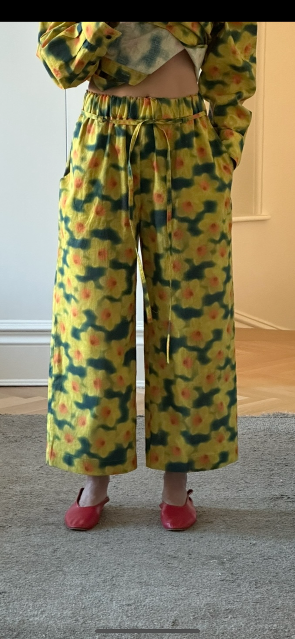 DAFFODIL WIDE LEG PANTS