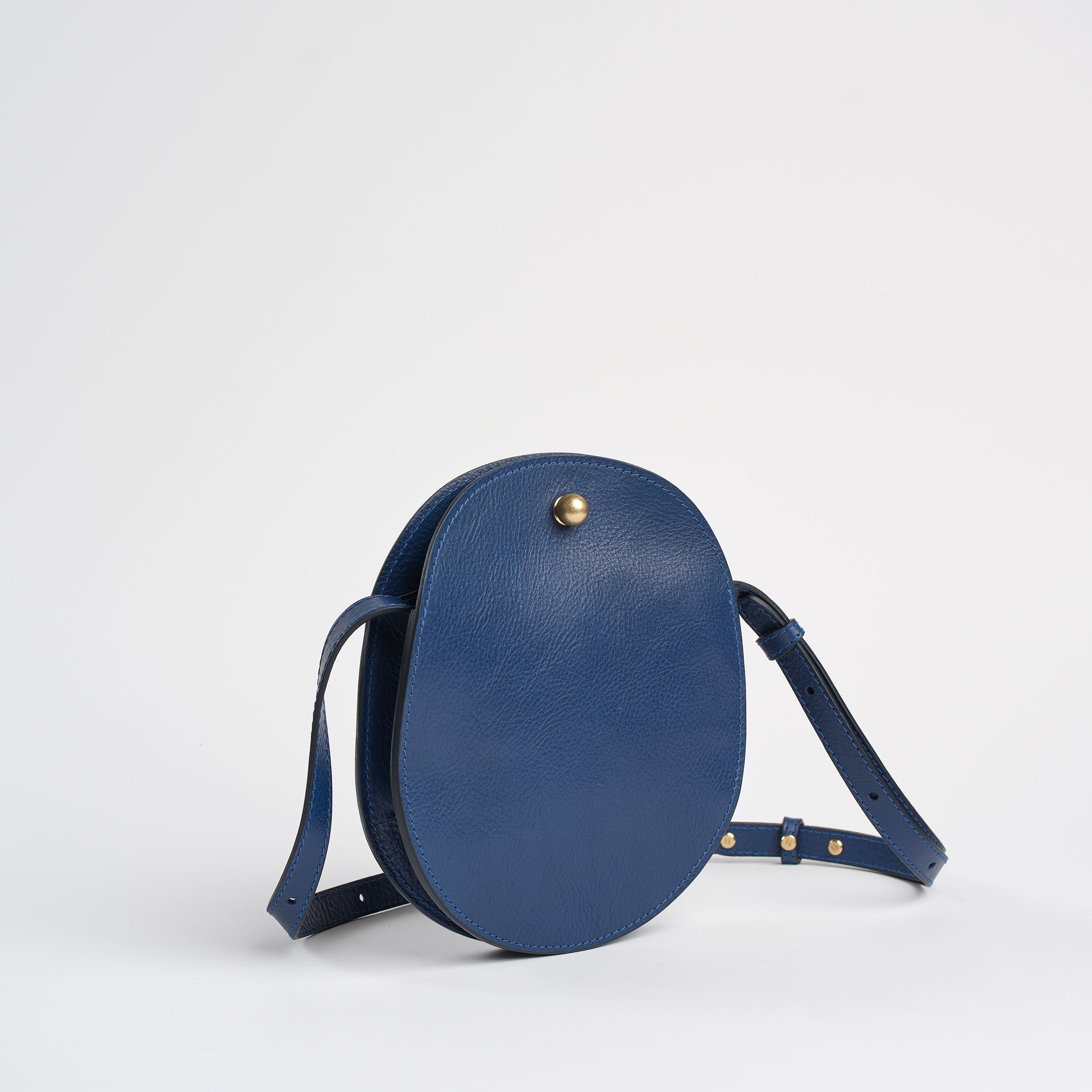 Eggi Crossbody Leather Bag