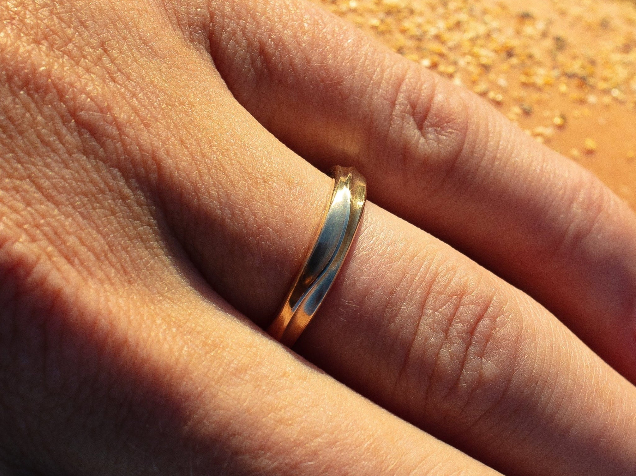 Undulating Wave Wedding Band