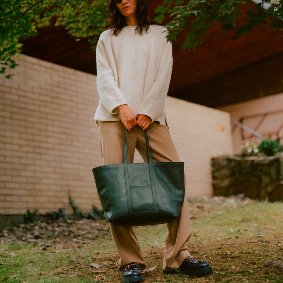 Chelito Leather Tote Bag – ISLAND-BOY