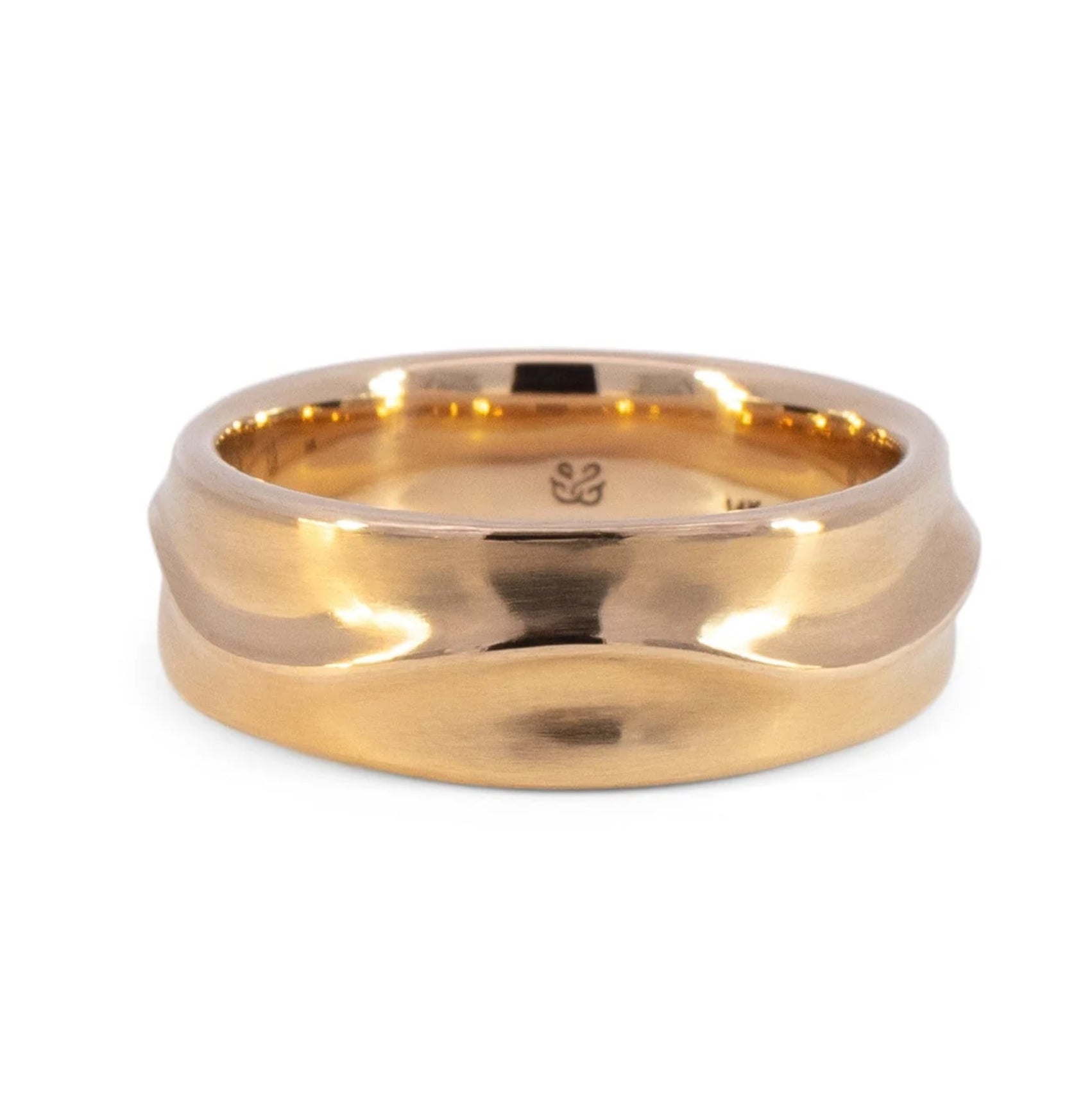 Undulating Wave Wedding Band