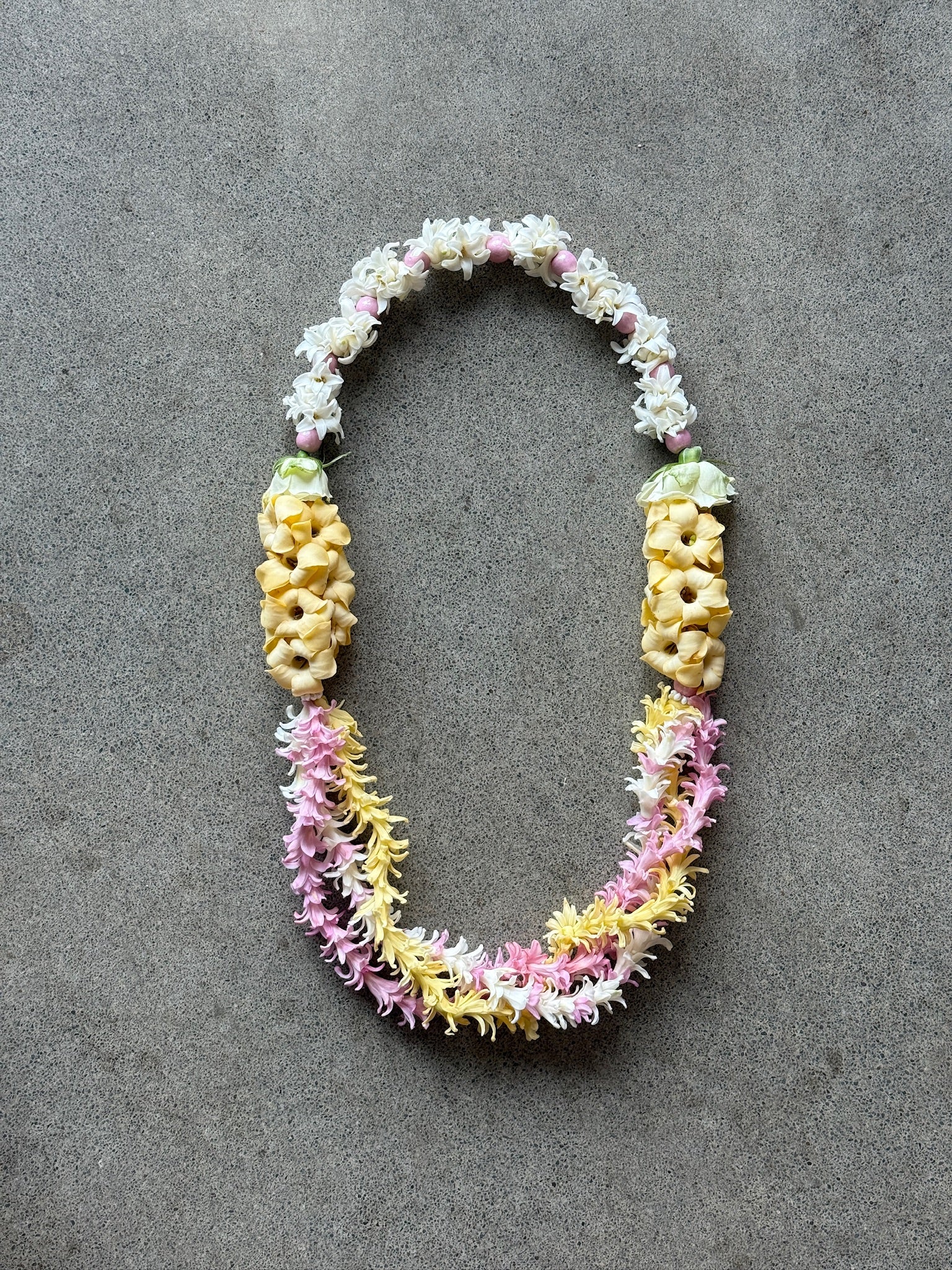 Luxe Women's Lei (seasonal)