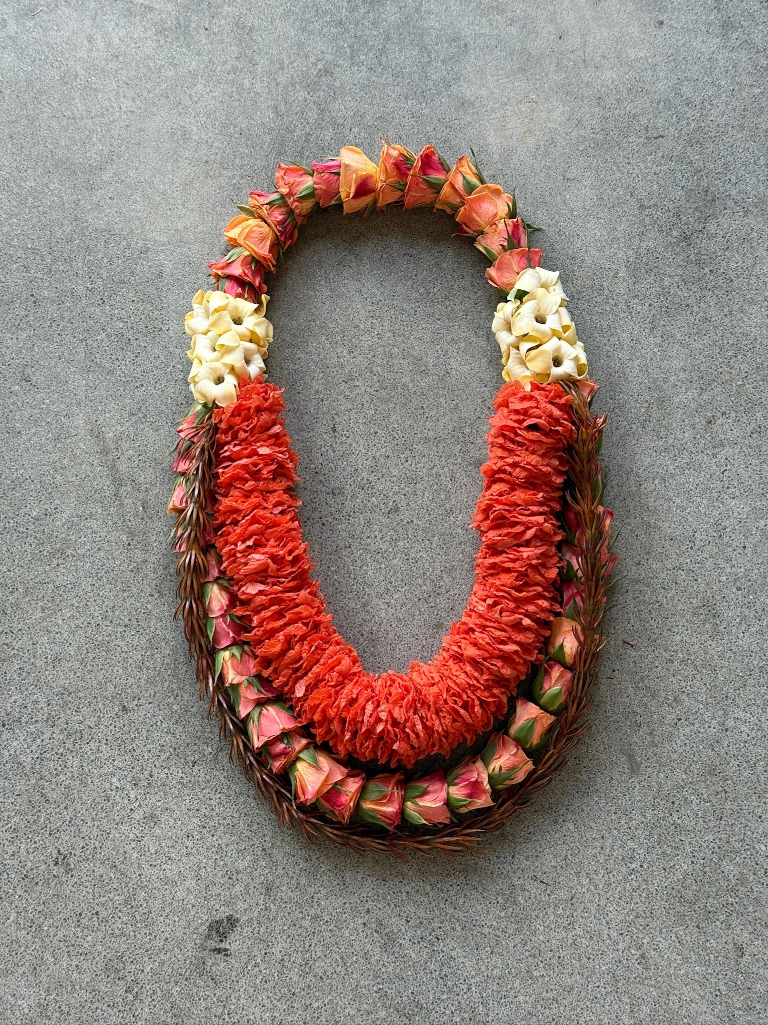Unique Crafted Men's Lei