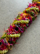 Twist Lei Po'o (colorful/seasonal)