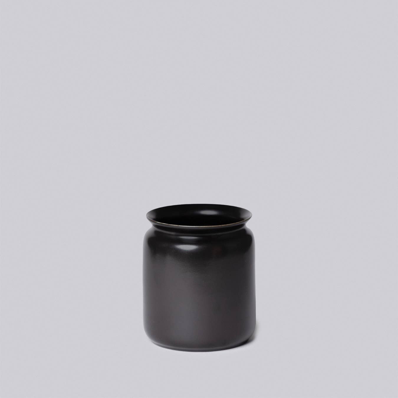 Middle Kingdom - Small Semi-Matte Black Porcelain Vases