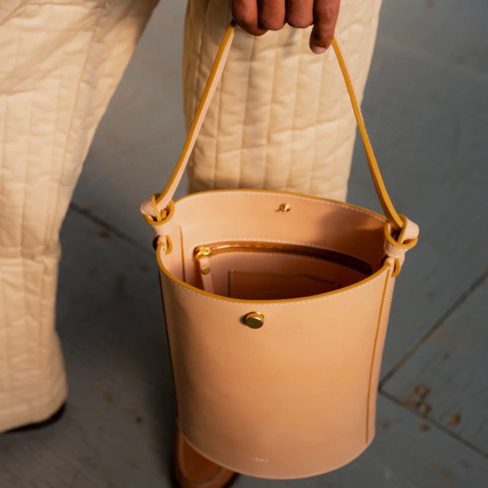 Small Hilma Leather Bucket Bag – ISLAND-BOY